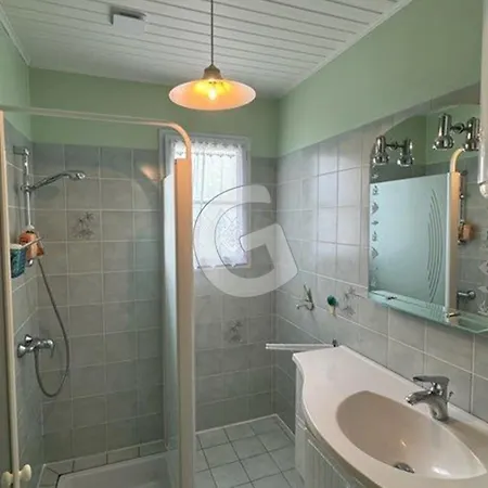 Maison De Vacances Pour 5/6 Pers. A 200m De La Plage Et Proche Centre-ville, Sur Mer - Fr-1-357-331 La Tranche-sur-Mer