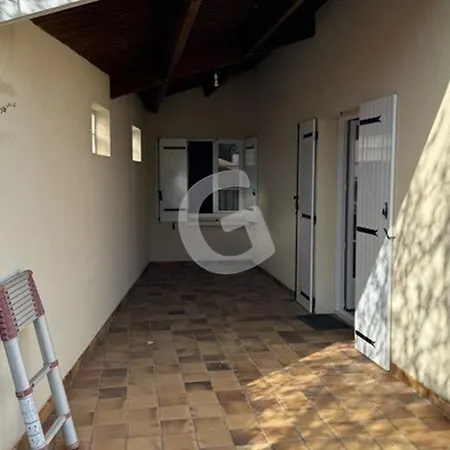 Maison De Vacances Pour 5/6 Pers. A 200m De La Plage Et Proche Centre-ville, Sur Mer - Fr-1-357-331 * La Tranche-sur-Mer